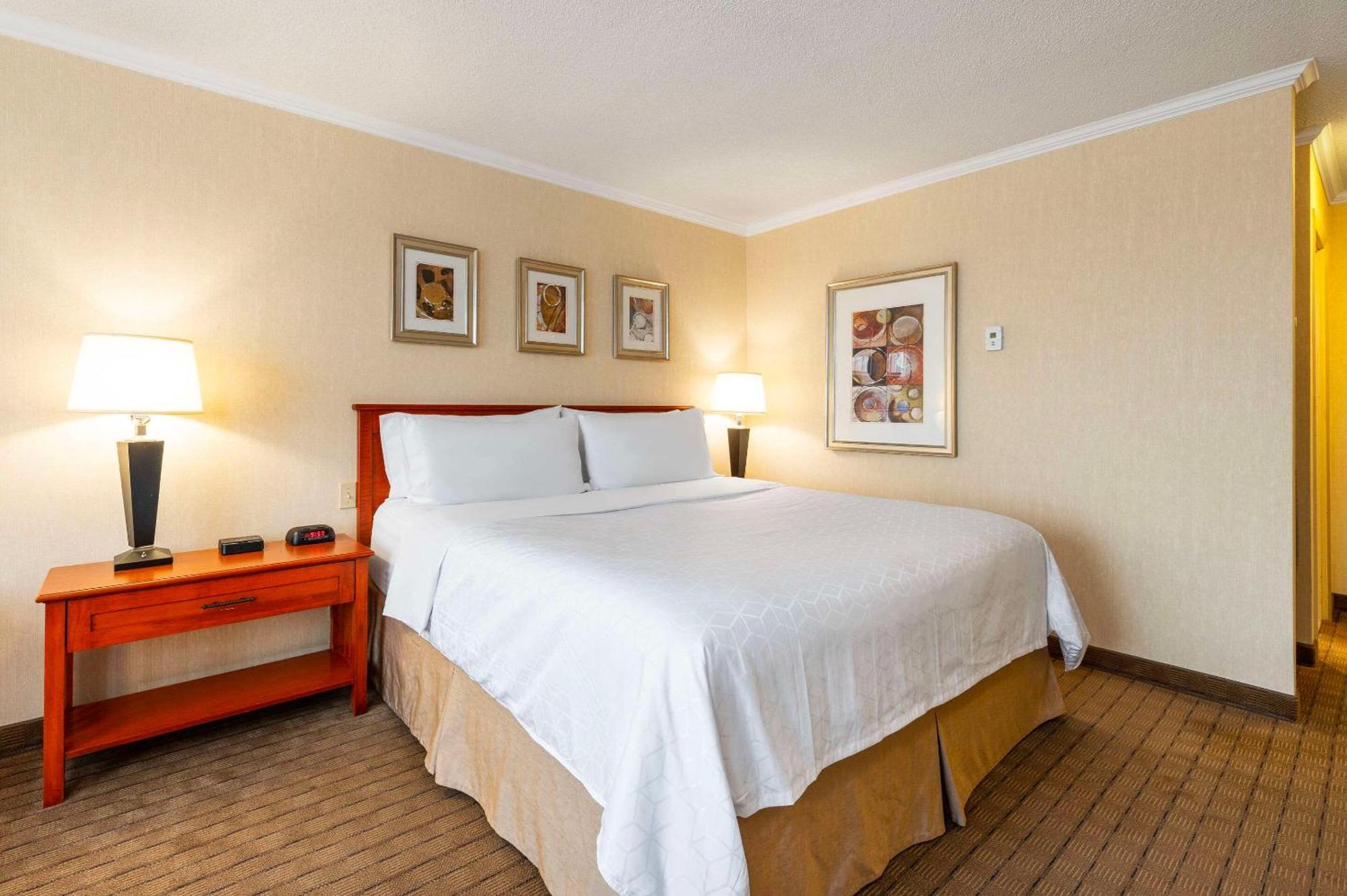 Allure Hotel & Conference Centre, Ascend Hotel Collection Barrie Extérieur photo