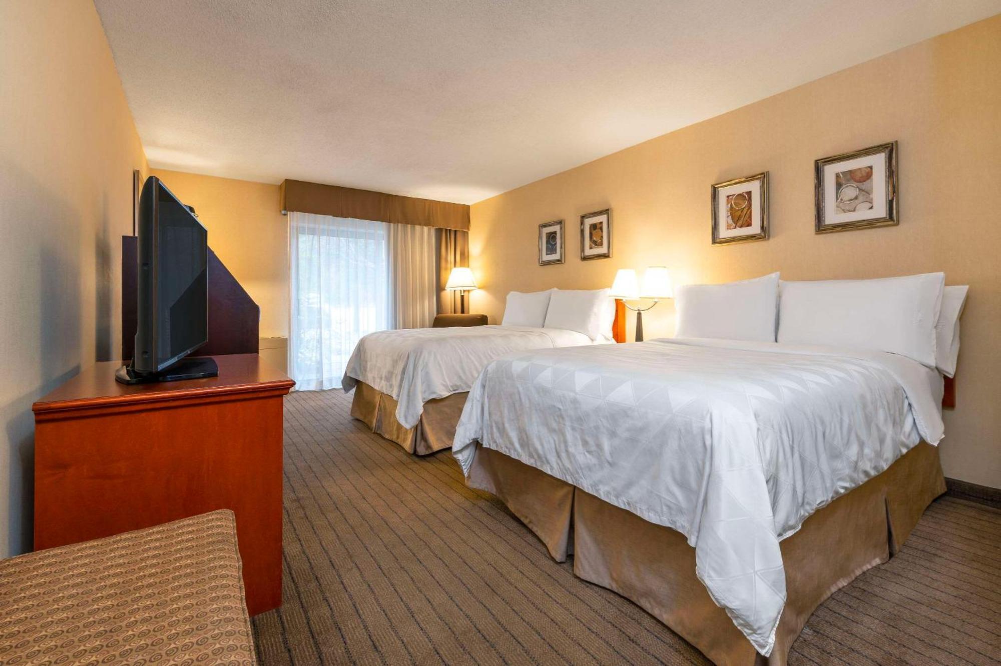 Allure Hotel & Conference Centre, Ascend Hotel Collection Barrie Extérieur photo